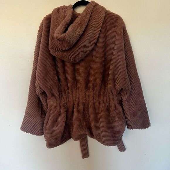 Moon River Faux Fur Taupe Full Zip Jacket Size L Mob Wife Cruella Deville - Picture 8 of 13